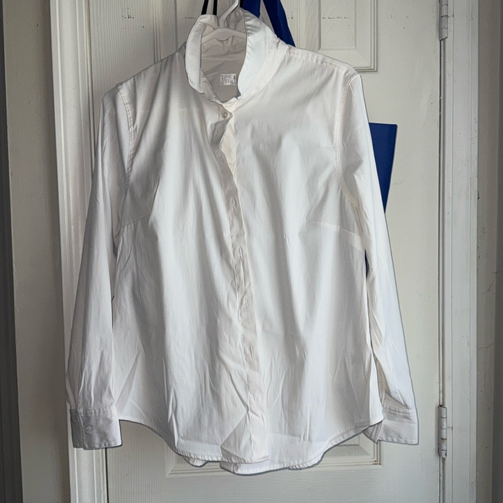 Time and Tru ladies long sleeve white blouse